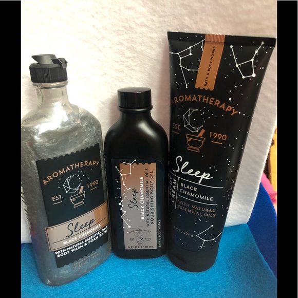 Bath and Body Works Other - Bath & Body Sleep Chamomile  Wash & Cream NWT